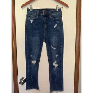 Judy Blue Distressed Capri Fit Jeans Size 0/24